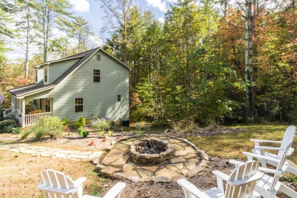 Deerfield Cabin Villa Далонега Екстериор снимка