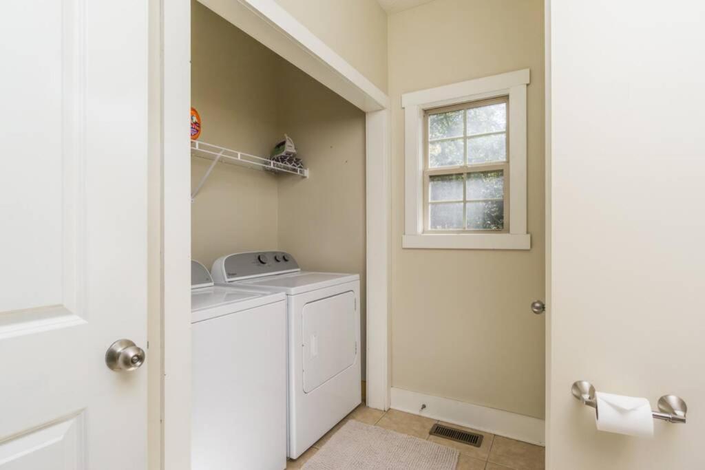 Deerfield Cabin Villa Далонега Екстериор снимка