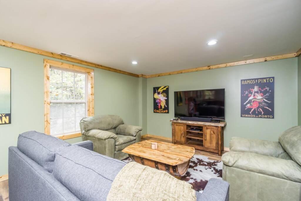 Deerfield Cabin Villa Далонега Екстериор снимка