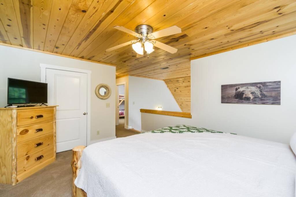 Deerfield Cabin Villa Далонега Екстериор снимка