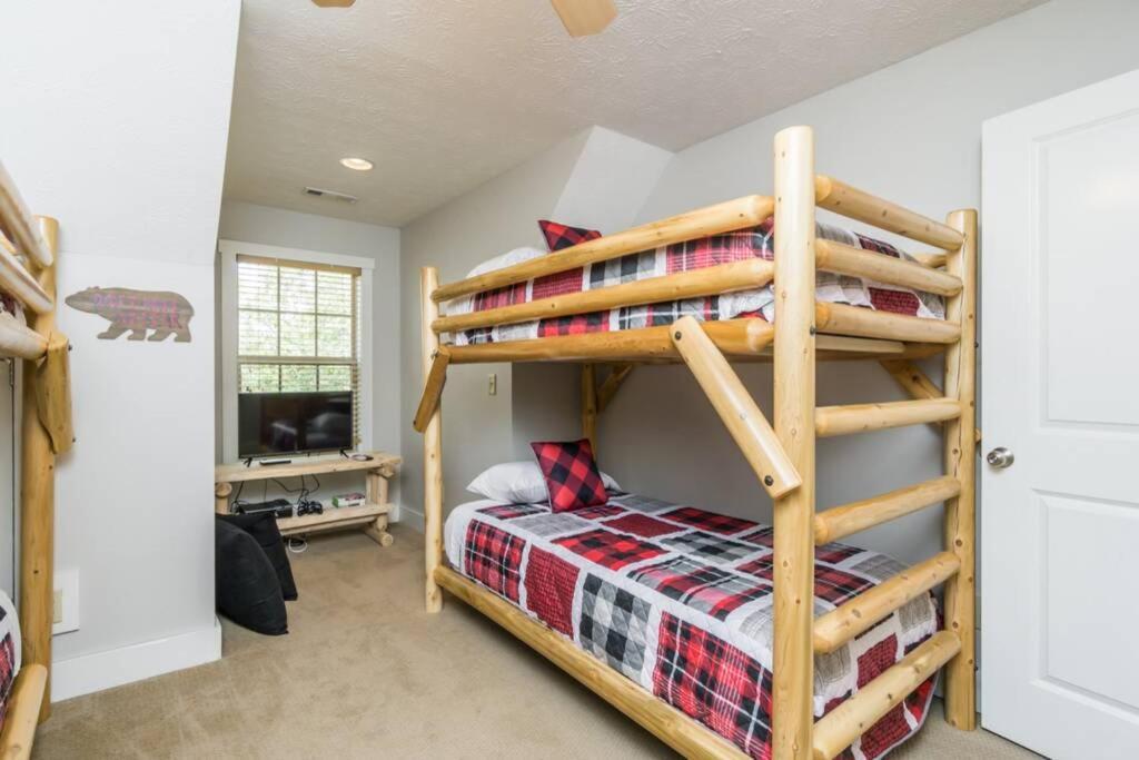 Deerfield Cabin Villa Далонега Екстериор снимка